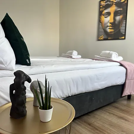 Ga Apartment *