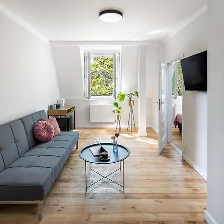 Ga Apartment *