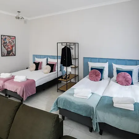 Ga Apartment *